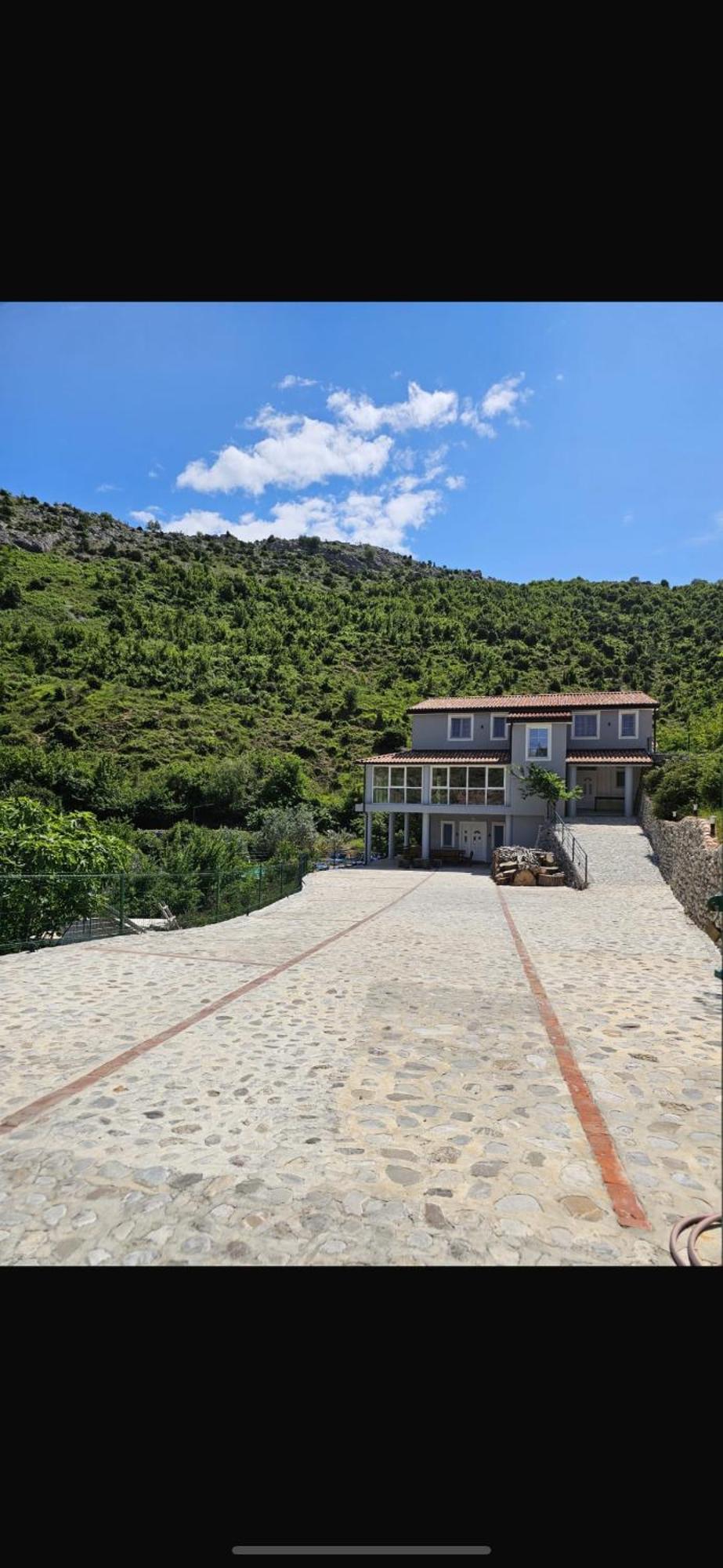 Qyteza Guest House & Camping Shkodër Buitenkant foto